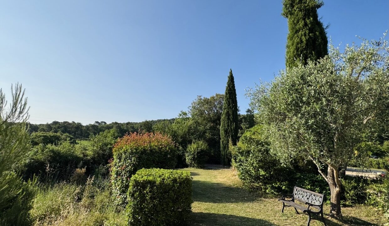 Groß (14)